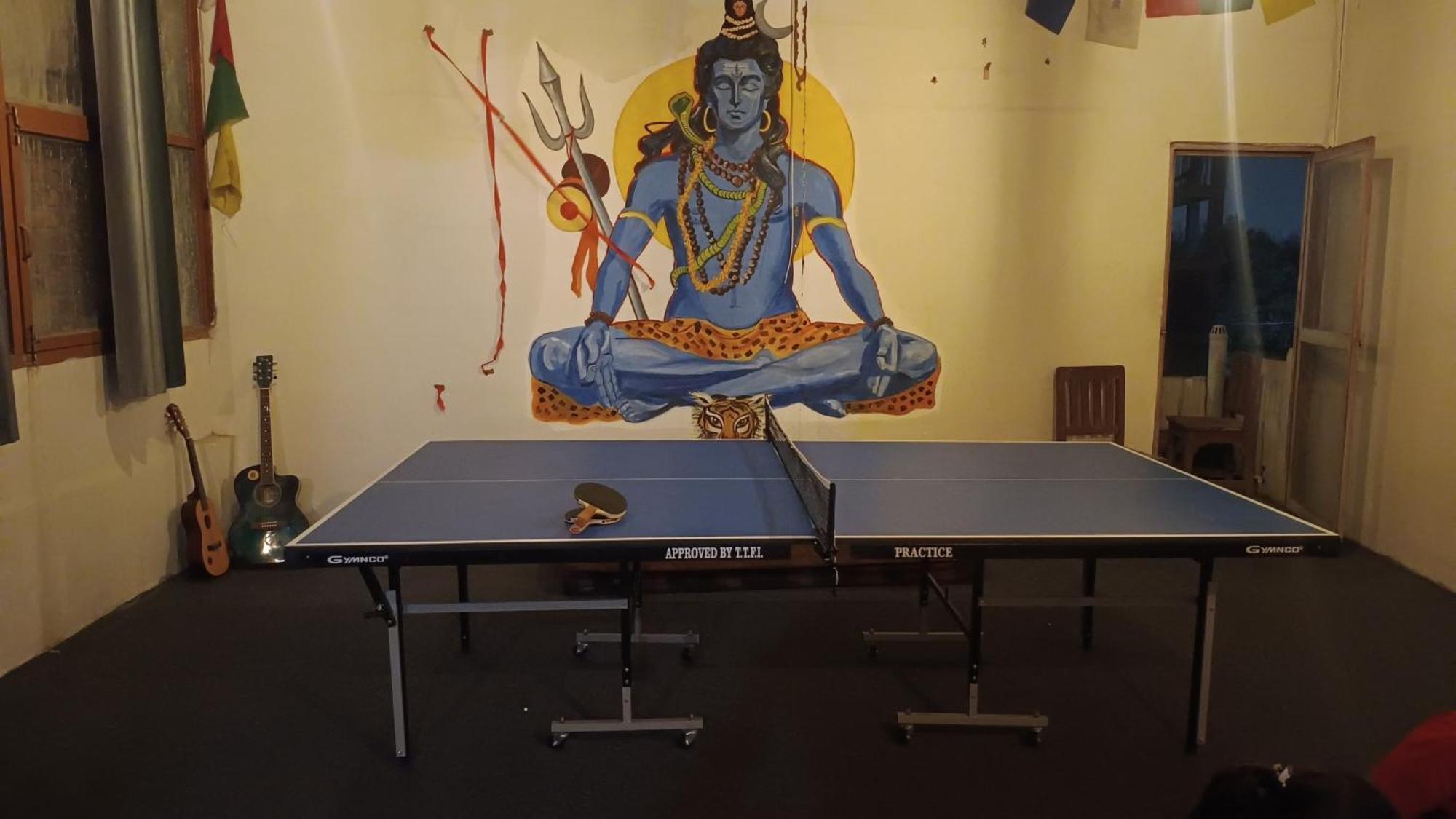 Olt Hostel Rishīkesh Esterno foto